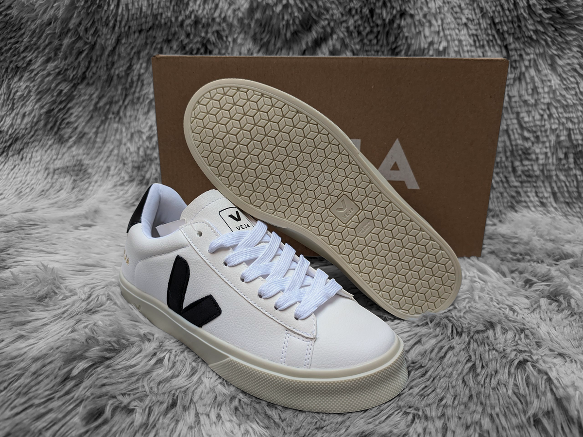 Veja Clásico Blanco/Negro